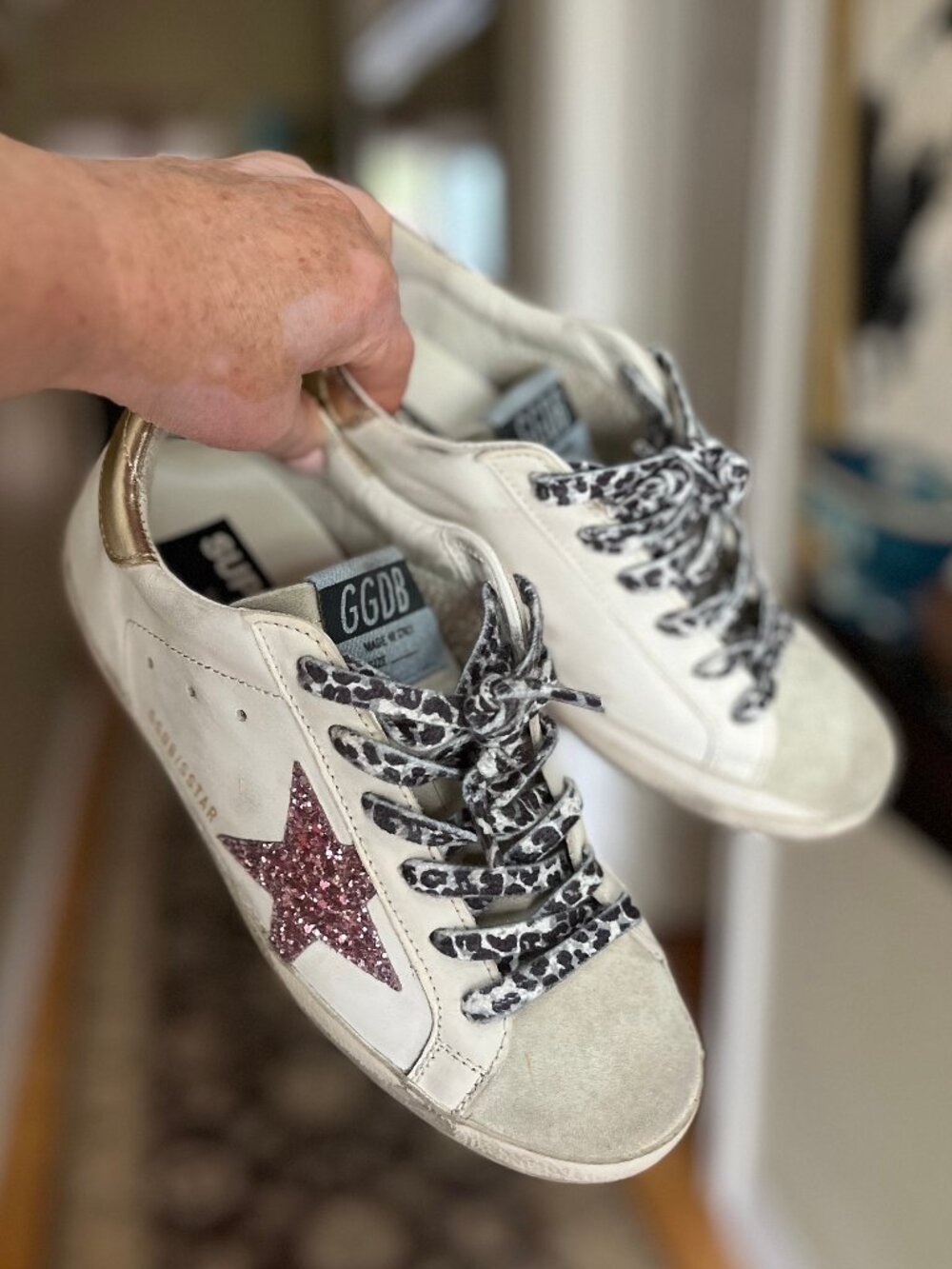 Golden Goose Super-Star Sneakers with Mauve-Pink Glitter Star - Authentic